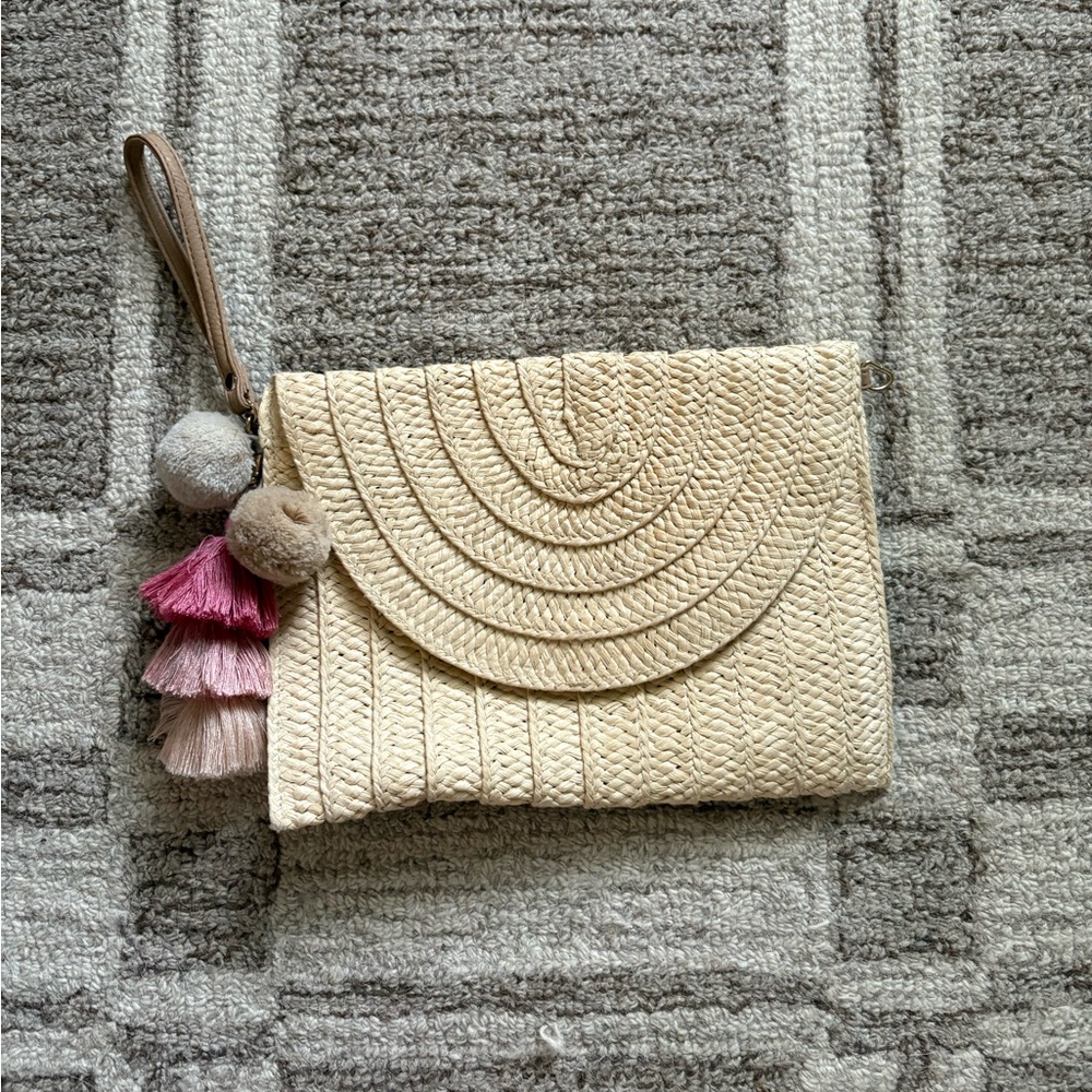 Woven Straw Clutch Wristlet with Pink Tassel Accent